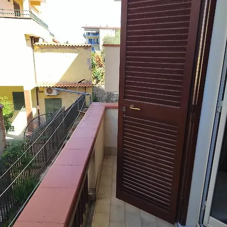 Tranquillo Ed Economico Appartement Calvizzano